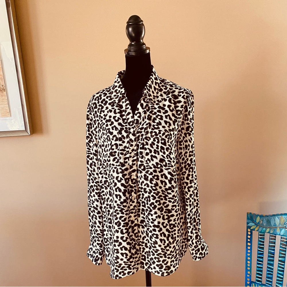 Talbots Medium animal print long sleeve blouse